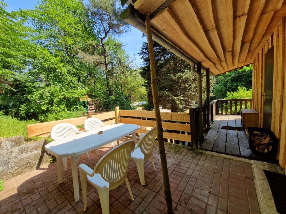 Chalet De La Foret 1 A 6 Pers Saint-Sauveur  Extérieur photo